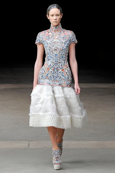 Look 26